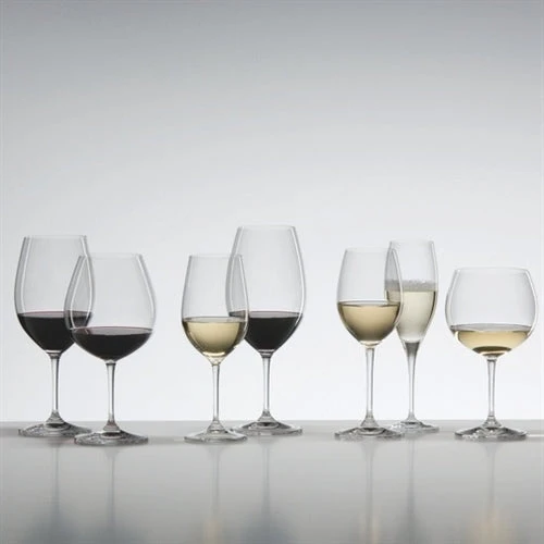 Riedel Vinum New World Pinot Noir 2-Piece Set 2 Riedel Vinum New World Pinot Noir 2-Piece Set - Image 2